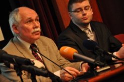Hlavní obrázek, ke článku TOP 09: Bedřich Moldan kandiduje na senátora