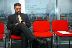 Hlavní obrázek, ke článku Politika hrou