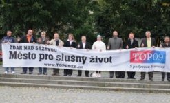 Hlavní obrázek, ke článku Náměstí jako srdce našeho města