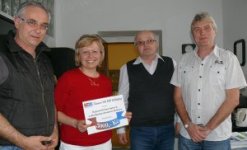 Hlavní obrázek, ke článku Členové svitavské TOP 09 předali dar 5009 korun zdejšímu kojeneckému ústavu