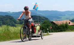 Hlavní obrázek, ke článku Václav Cempírek: Konečně legálně s dětmi na kolo