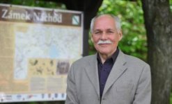Hlavní obrázek, ke článku Kandidát do Senátu Bedřich Moldan klade důraz na ochranu životního prostředí