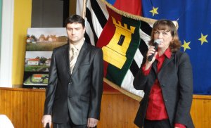 Poslankyně Jitka Chalánkové na slavnostním zahájení výstavby kanalizace v Senici na Hané