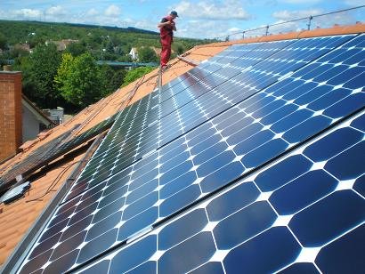 Bořivoj Šarapatka: Kdo se postará o dosloužené solární panely?