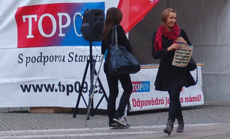 Kdo proti komu v krajských volbách? Podívejte se na nejatraktivnější souboje