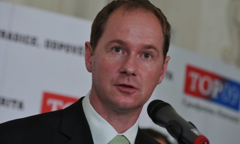 TOP 09 hledá cestu z krize, nikoli z vlády