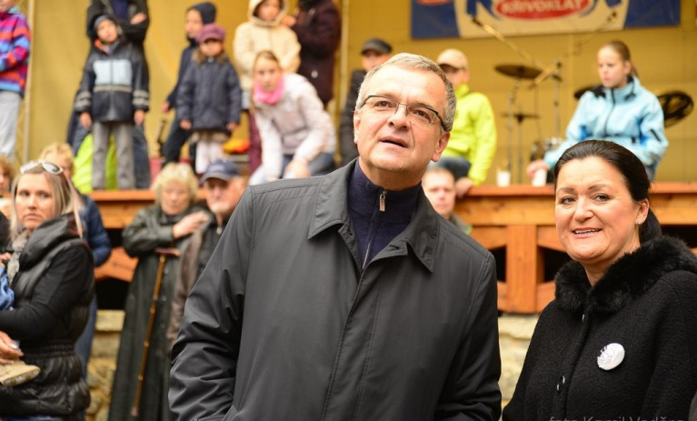 Z Křivoklátu na Prahu-východ