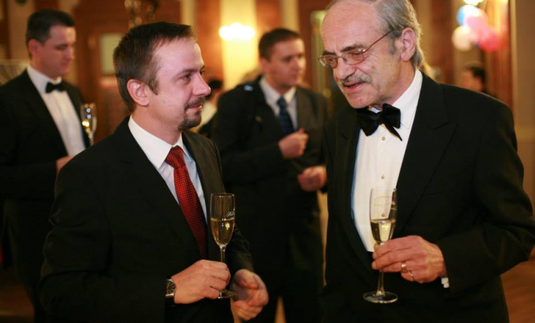 Noví poslanci prý budou trpět, tvrdí Marek Ženíšek