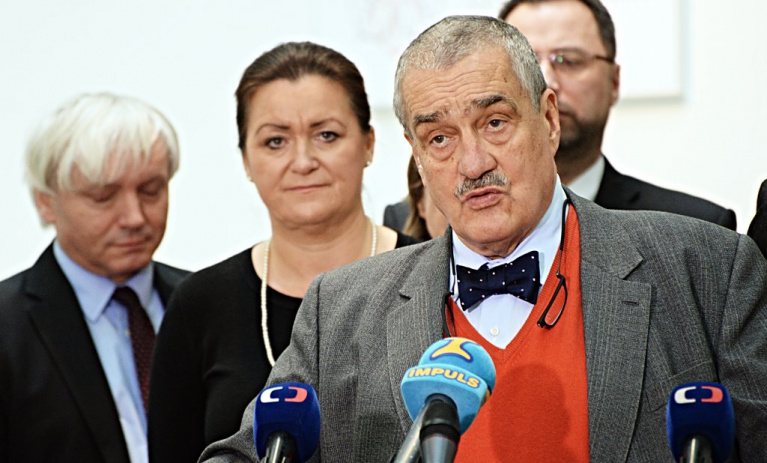 TOP 09: Závory na hranicích nechceme