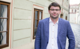 Jakob: Babišova vláda ztratila důvěru. Slušný premiér by o ni požádal
