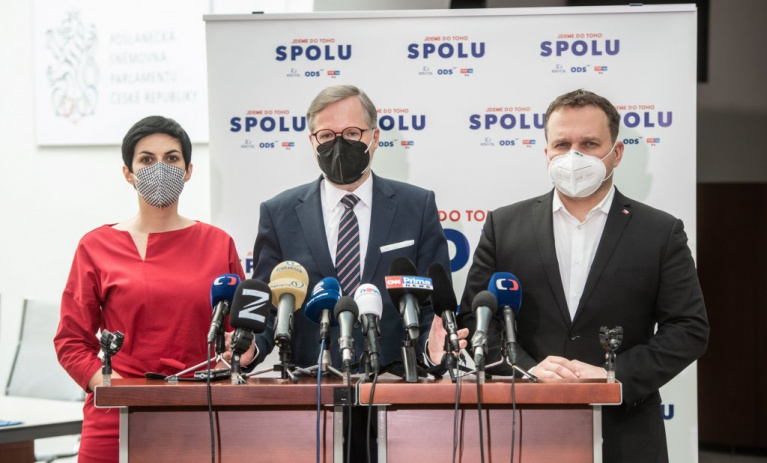 SPOLU: Vyzýváme premiéra k odložení volby radních ČT, je ohrožena nezávislost ČT