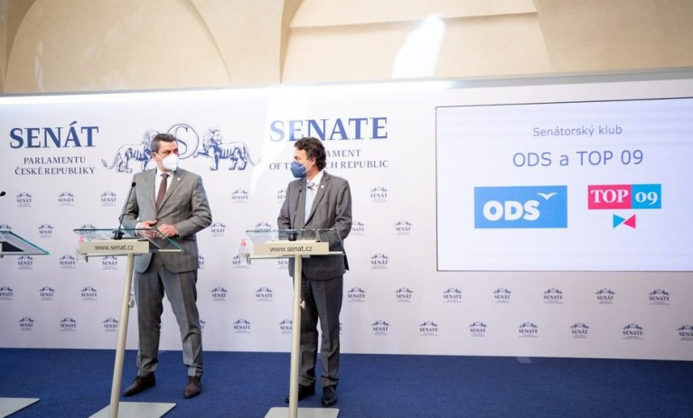 Senátorský klub ODS a TOP 09: Jednoznačně podpoříme vyslání našich vojáků na Slovensko