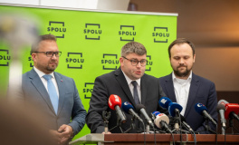 Jakob o čínském kyberútoku: Přátelé data sdílí, nepřátelé kradou
