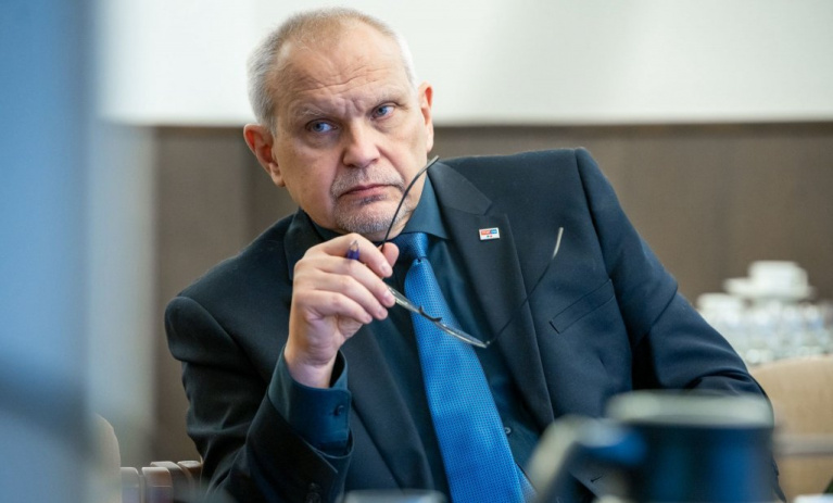 Miloš Nový: Kvůli práci poslance jsem přeorganizoval své ostatní aktivity