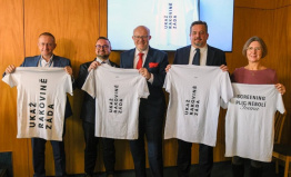 Ukaž rakovině záda: nová kampaň motivuje Čechy k prevenci a screeningu