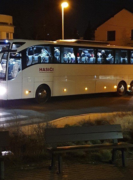 autobus-s-uprchliky