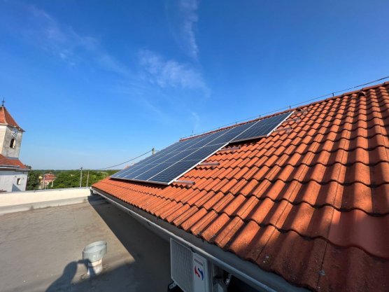 Fotovoltaika na obecních budovách
