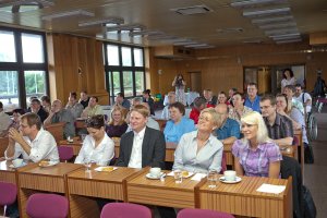 O besedu s ministrem byl zájem mezi členy TOP 09 i zástupci institucí a organizací působících v soci