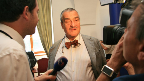 Schwarzenberg: Z eurozóny by státy měly odcházet dobrovolně