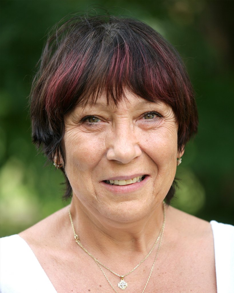 Mgr. Anna Röschová