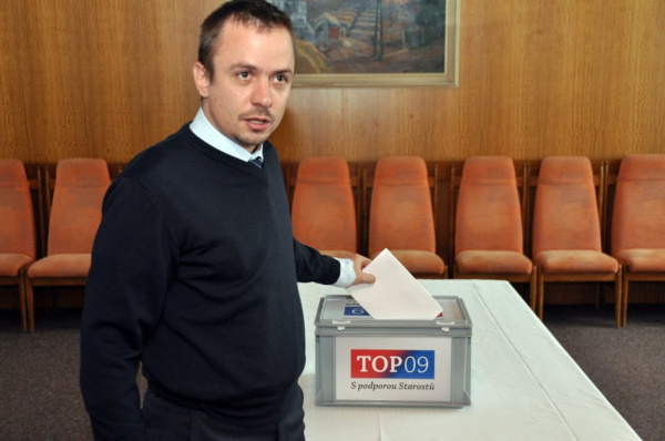 Ženíšek: Plzeňské velvyslanectví v Bruselu?