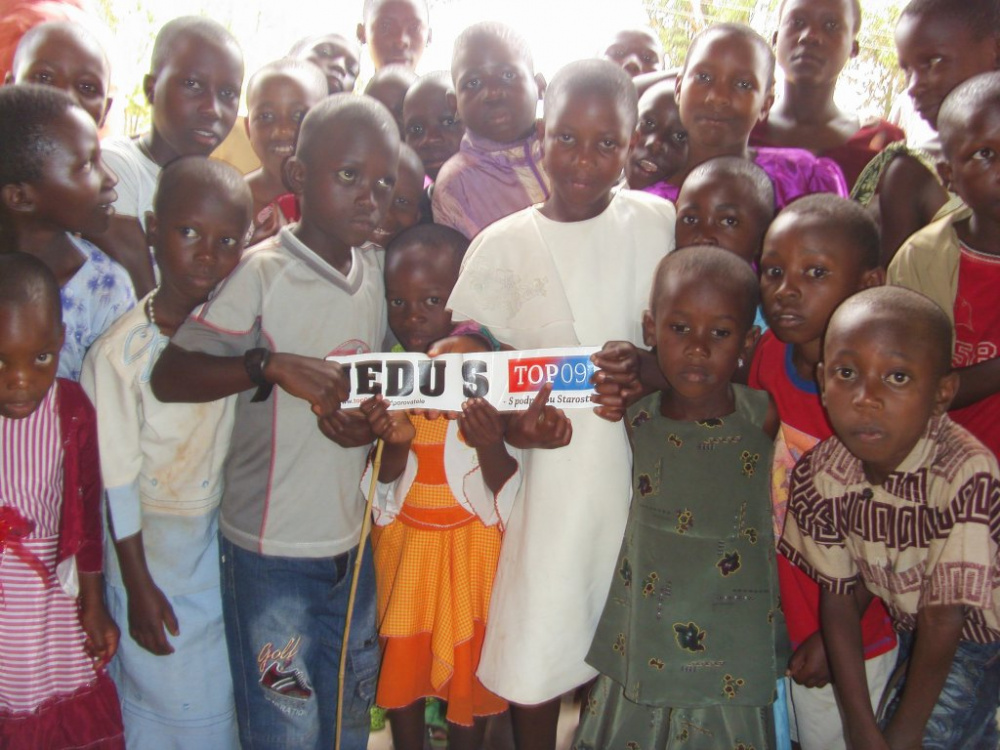 TOP 09 volí i děti v Tanzánii :-)