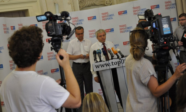 Laudát: Dopravní infrastruktura potřebuje každou korunu                          