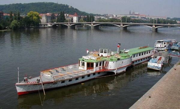 Plavba parníkem po Vltavě