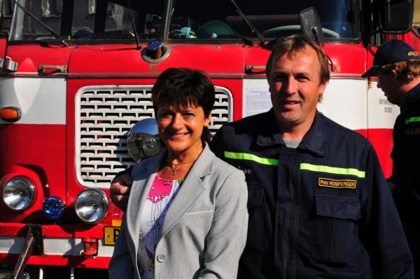Nina Nováková na oslavě 130 let založení dobrovolných hasičů v Brandýse nad Labem