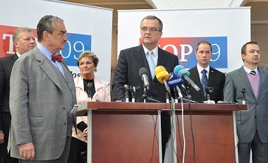 TOP 09: Rozumné reformy potřebují rozumný senát