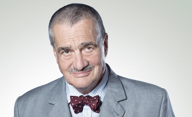 Schwarzenberg: Véčkaři skáčou z letadla bez padáku