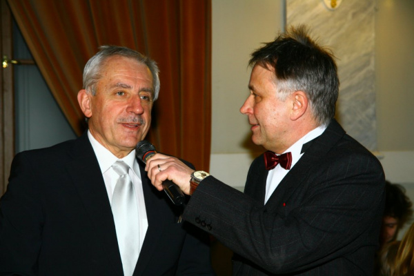 Ples TOP 09 navštívili hned dva ministři