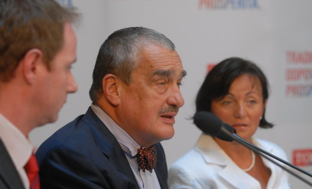 Karel Schwarzenberg založil transparentní účet pro prezidentskou kampaň