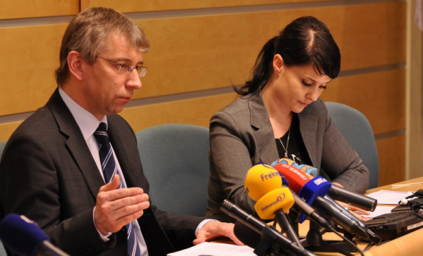 MPSV: Boj s nelegální prací v první polovině roku 2012