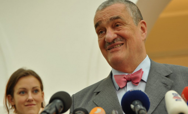 Schwarzenberg: Je to událost i pro nás, papež nás měl rád