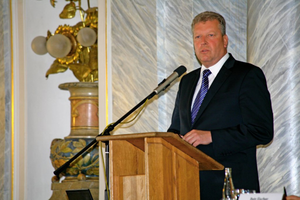 Ministr kultury Jiří Besser včera diskutoval v Plzni