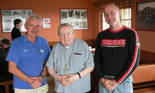 Zemřel mons. Karel Otčenášek