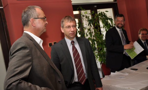 Drábek: Důchod se zvýší příští rok o něco méně