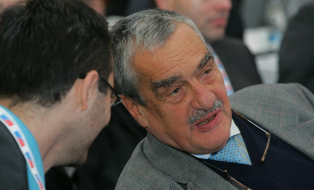 Schwarzenberg: Jsem šťastný, že Klaus nemusí emigrovat