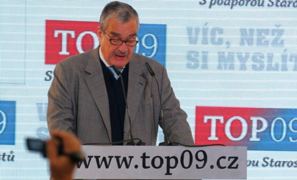 Schwarzenberg: Přímá volba prezidenta by byl zázrak