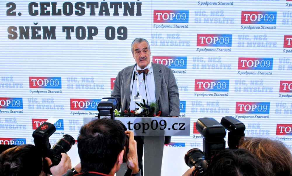 Karel Schwarzenberg je oficiálním kandidátem prezidentských voleb