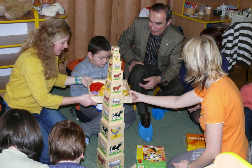 Jiří Skalický „naděloval“ dětem v Lentilce