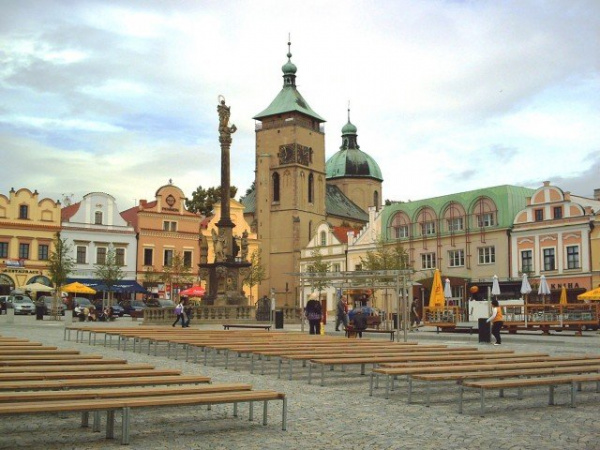 Největší problém  Havlíčkova Brodu  -  příliš krásné náměstí!
