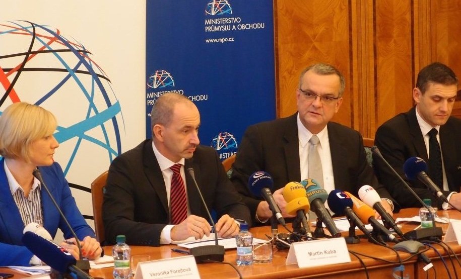 Ministerstva připravila razantní opatření proti daňovým únikům 