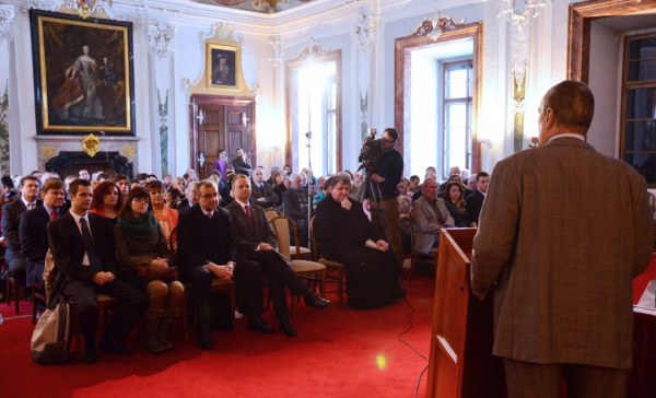 Schwarzenberg: Za návrat komunistů si můžeme sami