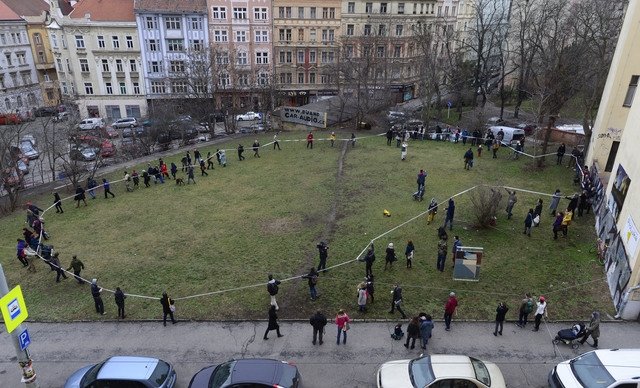 Proluka v Moskevské hledá kupce, tržíček nebude dotčen