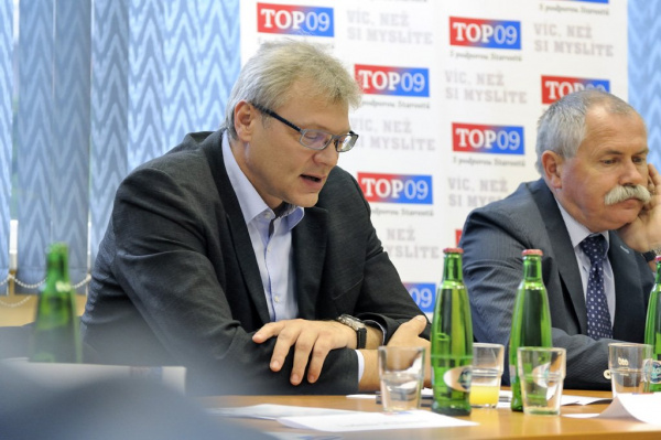 Dopravní oříšek u Metransu chce kraj rozlousknout letos