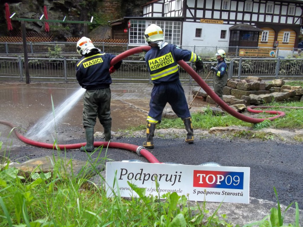 Pomáháme při povodních. Víc, než si myslíte.