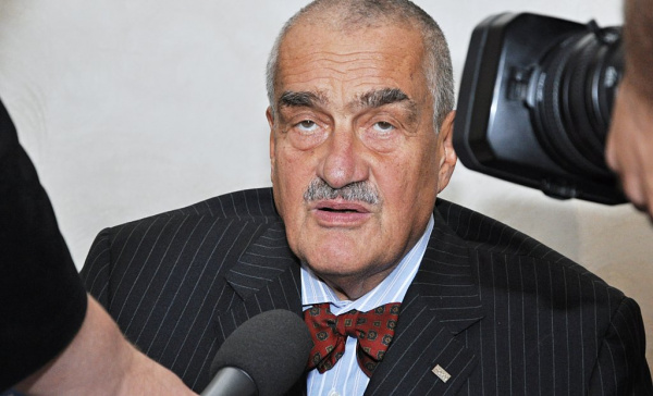 Schwarzenberg: Su Ťij přijela poděkovat Václavu Havlovi