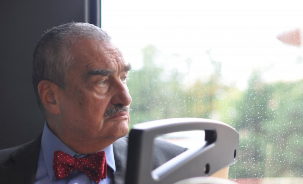 Schwarzenberg: V České republice strany nekončí prohrou ve volbách, ale sebevraždou